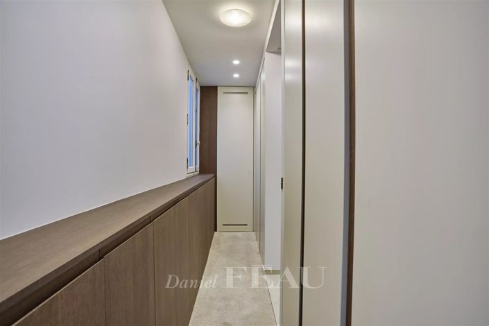 Image No.22-2 Bed Apartment for sale