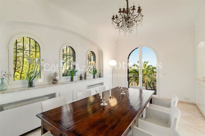 Image No.7-5 Bed Property for sale