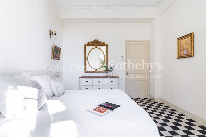 Image No.15-6 Bed House for sale