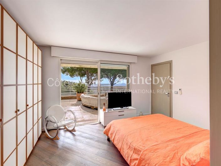 Image No.11-4 Bed Apartment for sale