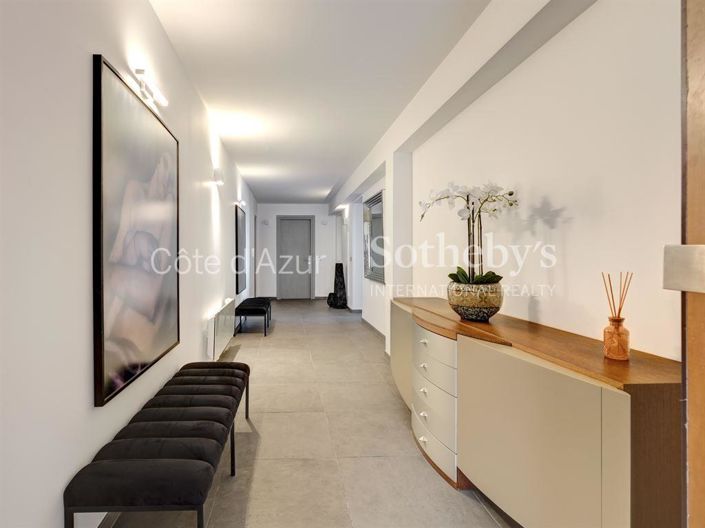 Image No.4-4 Bed Apartment for sale