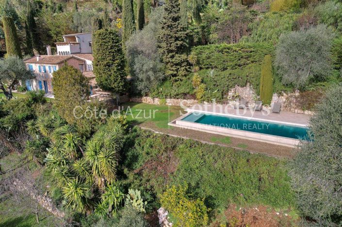 Image No.2-6 Bed Property for sale