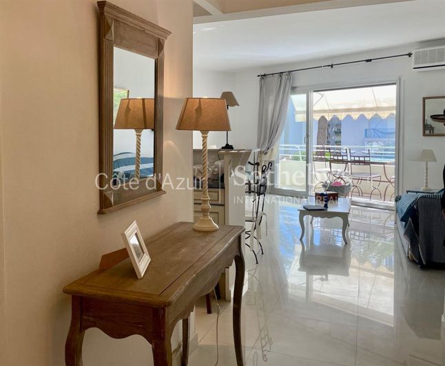 Image No.6-Apartment for sale