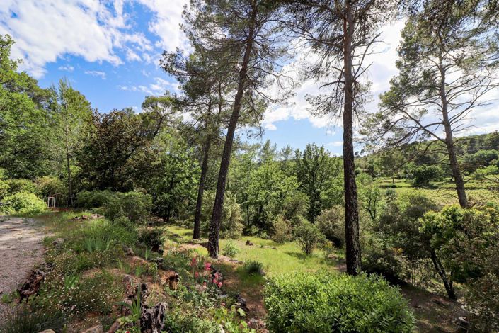 Image No.11-3 Bed House for sale