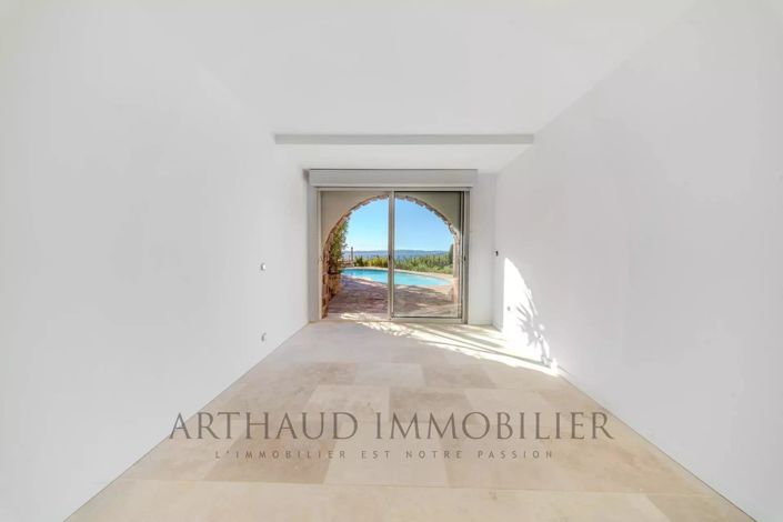 Image No.15-Apartment for sale