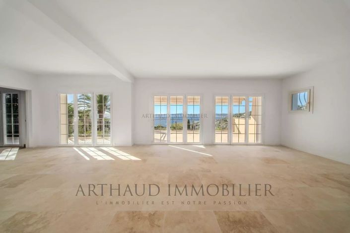 Image No.7-Apartment for sale