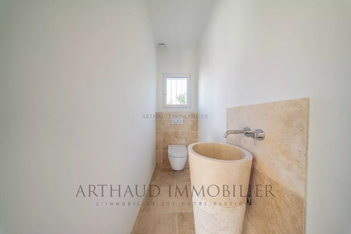 Image No.9-Apartment for sale