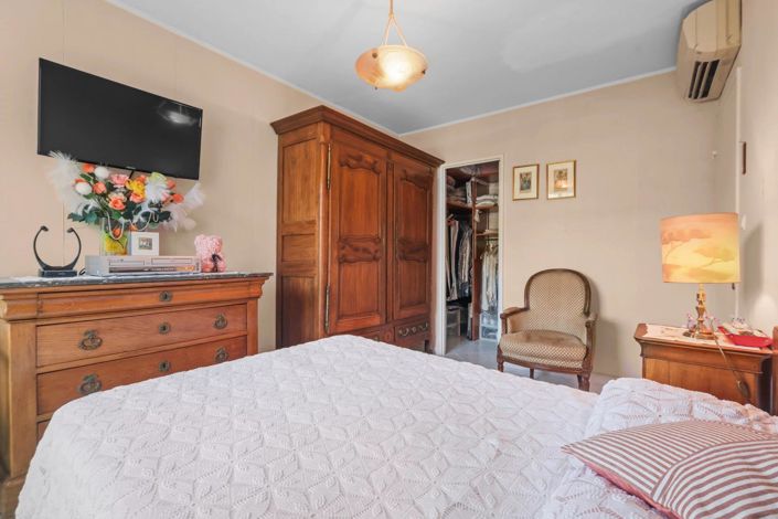 Image No.7-3 Bed Apartment for sale