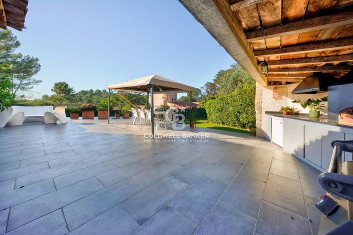 Image No.15-4 Bed House for sale