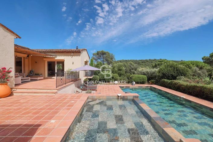 Image No.18-4 Bed House for sale