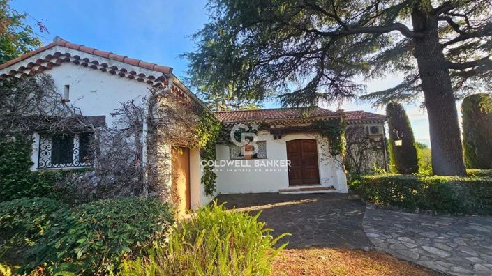 Image No.2-3 Bed House for sale