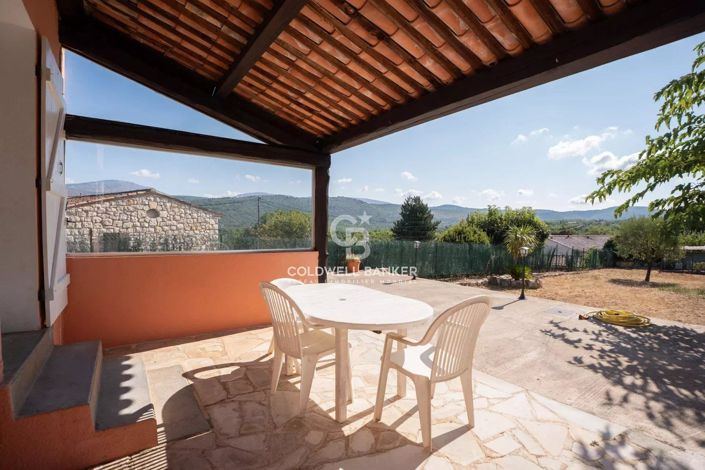 Image No.19-3 Bed House for sale