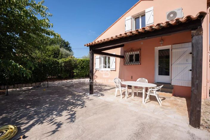 Image No.26-3 Bed House for sale