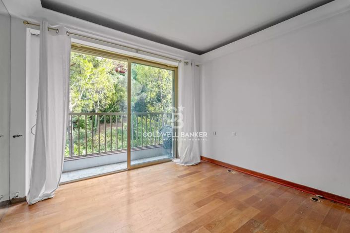 Image No.8-2 Bed Property for sale