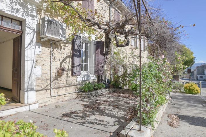 Image No.1-4 Bed House for sale