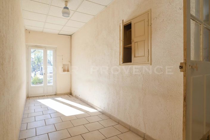 Image No.9-4 Bed House for sale