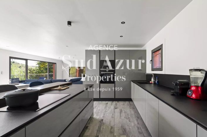 Image No.16-House for sale