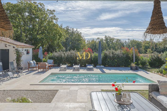 Image No.11-3 Bed House for sale