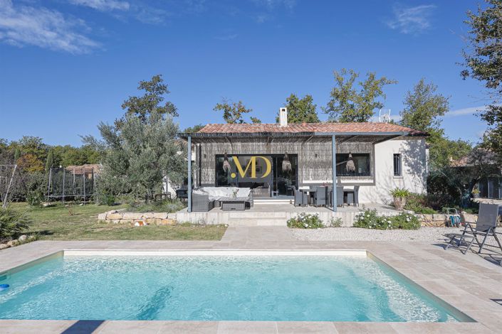 Image No.2-3 Bed House for sale