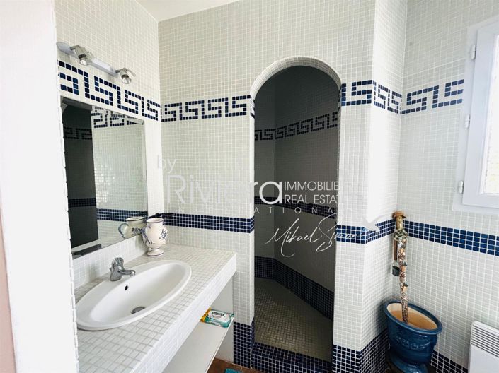 Image No.10-4 Bed House for sale