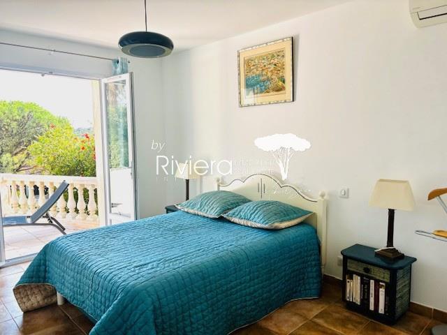 Image No.13-4 Bed House for sale