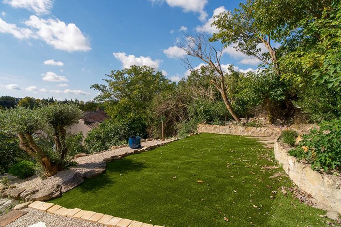 Image No.13-2 Bed House for sale