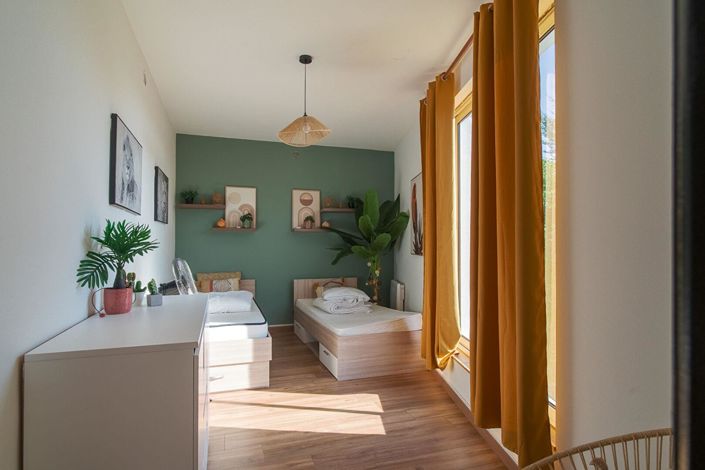 Image No.15-2 Bed House for sale