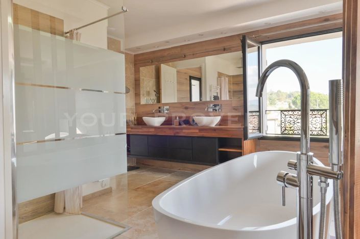 Image No.15-3 Bed House for sale