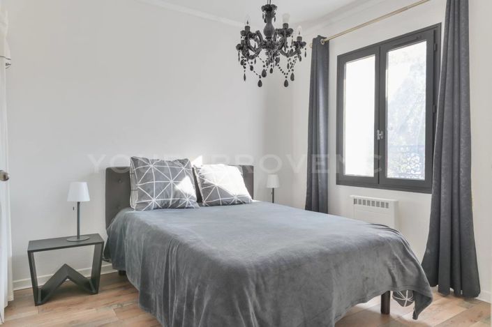 Image No.15-3 Bed House for sale