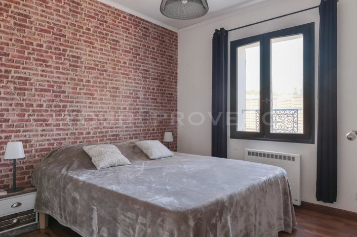 Image No.20-3 Bed House for sale