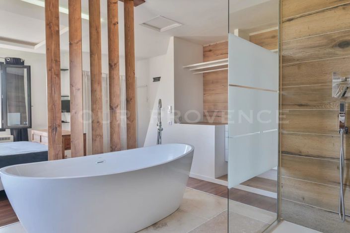 Image No.27-3 Bed House for sale