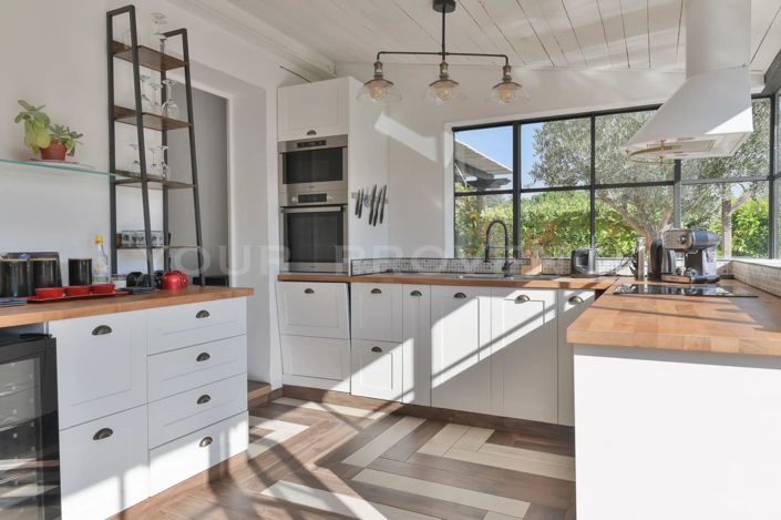 Image No.5-3 Bed House for sale