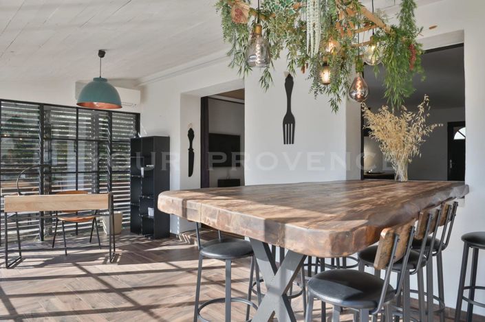 Image No.6-3 Bed House for sale