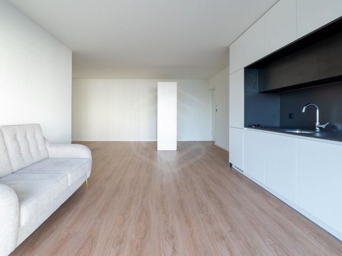 Image No.6-3 Bed Apartment for sale