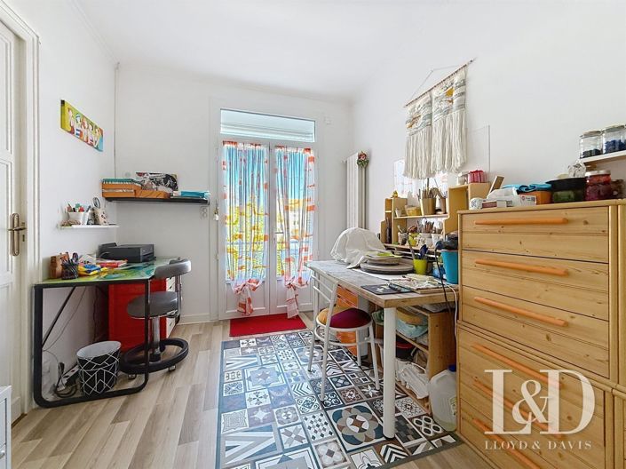 Image No.18-3 Bed House for sale