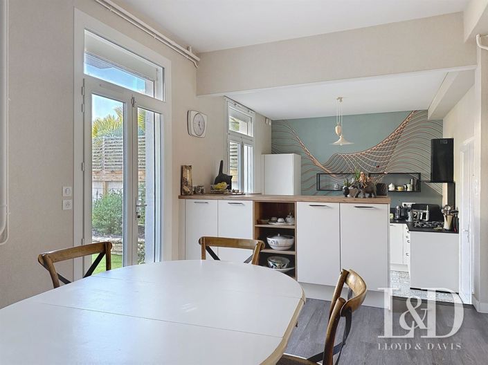 Image No.7-3 Bed House for sale