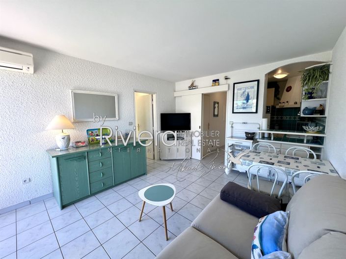 Image No.2-Appartement de 1 chambre à vendre à Cavalaire-sur-Mer