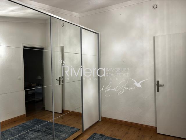 Image No.10-3 Bed Apartment for sale