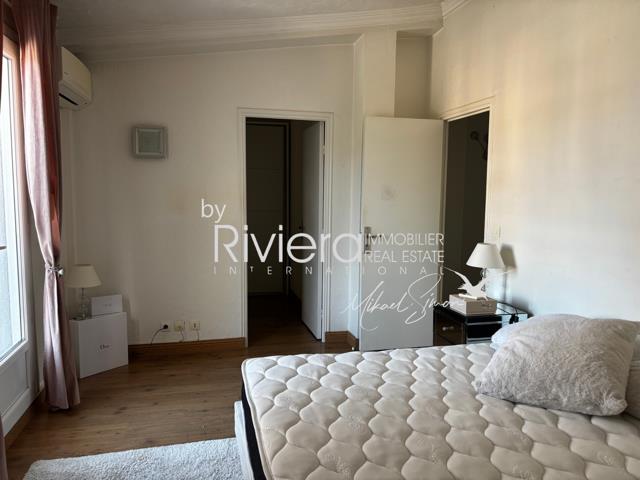 Image No.8-3 Bed Apartment for sale