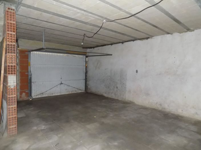 Image No.12-3 Bed House for sale