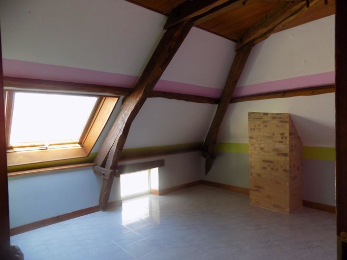 Image No.9-3 Bed House for sale