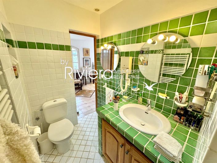 Image No.29-4 Bed House for sale