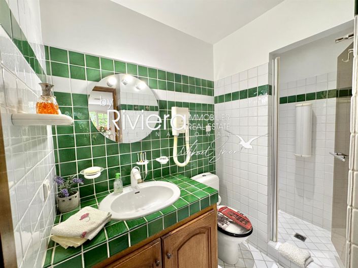 Image No.35-4 Bed House for sale