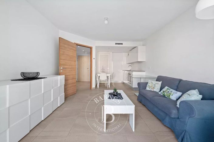 Image No.5-Appartement de 1 chambre à vendre à Beausoleil