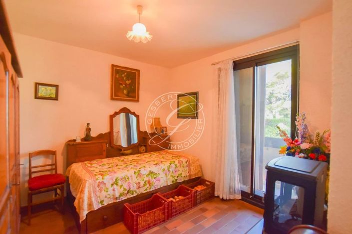 Image No.12-3 Bed House for sale