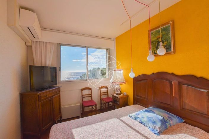 Image No.13-3 Bed House for sale