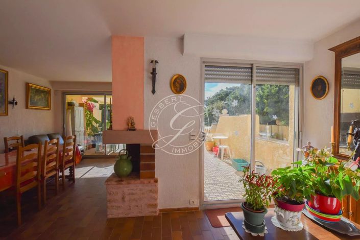 Image No.4-3 Bed House for sale