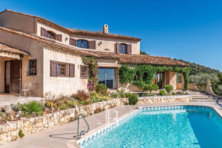 Image No.15-5 Bed House for sale