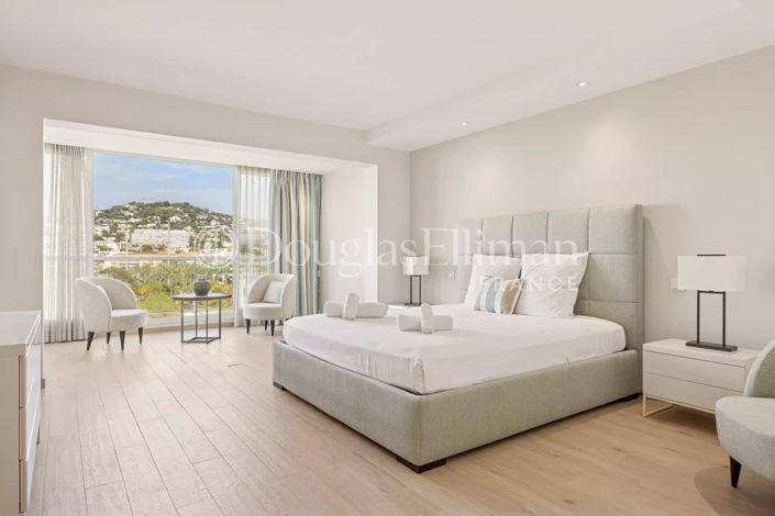 Image No.5-4 Bed Apartment for sale