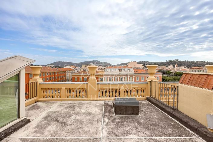 Image No.2-Appartement de 3 chambres à vendre à Nice